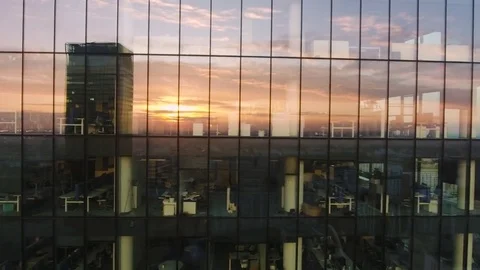Sunrise in Skyscraper Window Aerial View 스톡 동영상 84041991
