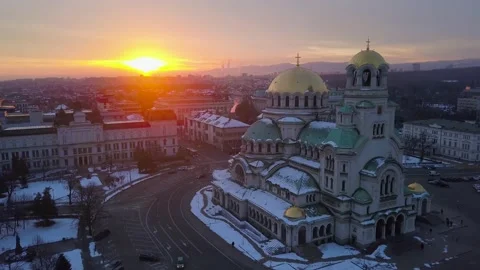 Sunrise in Sofia, Bulgaria, Alexander Nevsky, view from Drone Vidéo 197612155