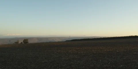 From sunrise to sunset beyond the mountains 스톡 동영상 112956239