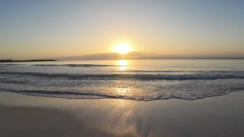 Sunrise sunset ocean peaceful waves Stock Footage 328073054