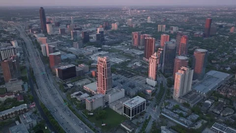 Sunrise Sunset over Downtown and uptown Houston from Drone Stockbeeldmateriaal 246700346