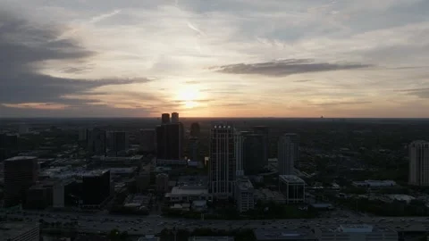 Sunrise Sunset over Downtown and uptown Houston from Drone 스톡 동영상 246700401