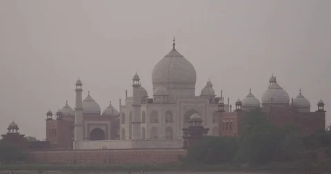 Sunrise at The Taj Mahal Stock Footage 72995283
