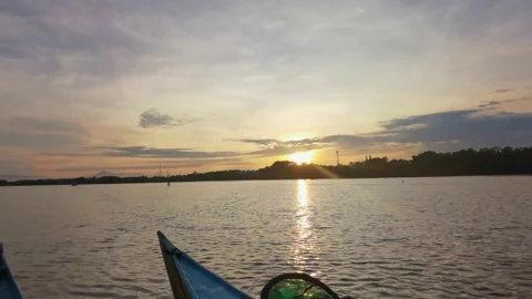 Sunrise in Tallo river Stock-Footage 236403348