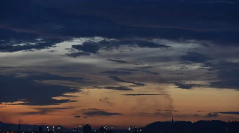 Sunrise time lapse at ferry terminal 库存影片 32819459