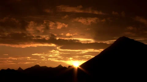 Sunrise Timelapse, Mountains Video stock 29220388