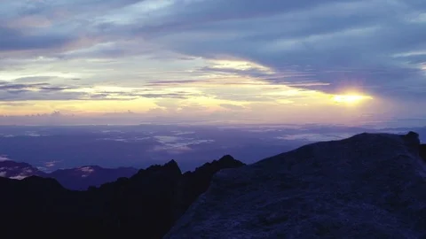 Sunrise from the top of Mt Kinabalu Video stock 82177566