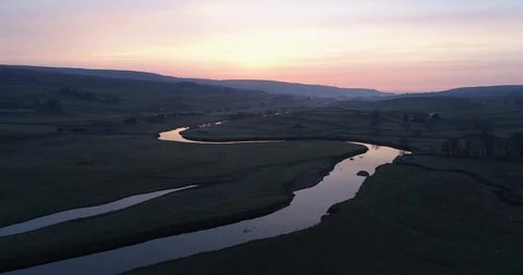 Sunrise in the tranquil valley Stock Footage 108731828