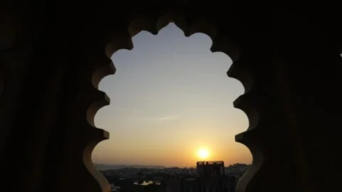 Sunrise at udaipur Stockbeeldmateriaal 272731091