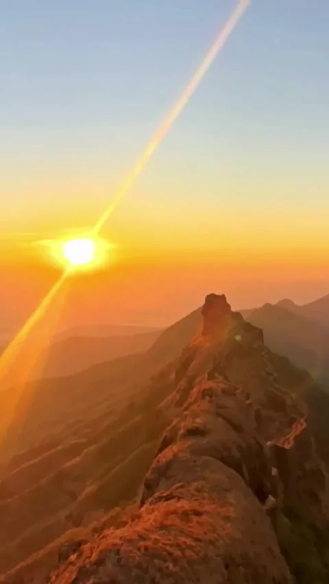 Sunrise Vertical Time Lapse Background. 库存影片 299486320
