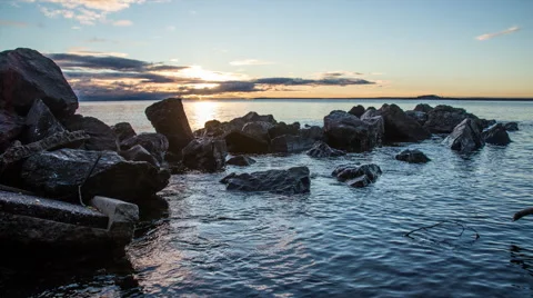 Sunrise while water rises and falls Stock Footage 43911402