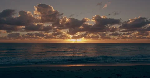 Sunrise Wide 2 Realtime Stock Footage 35791057