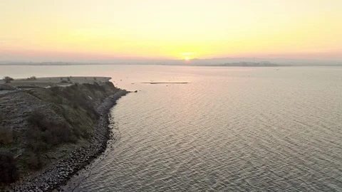 Sunrises over the horizon in Denmark Video stock 103033057