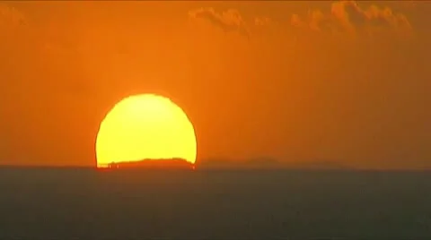 Sunrise/sunset Stock Footage 8986640