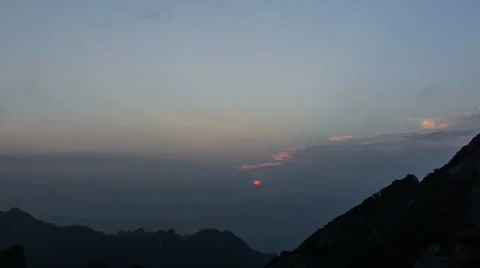 The sunrising viewed from the top of the Yellow mountain, Anhui province, China Stock-Footage 37851095
