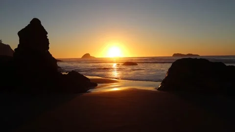 Sun,rocks, water, ocean Video stock 235723135