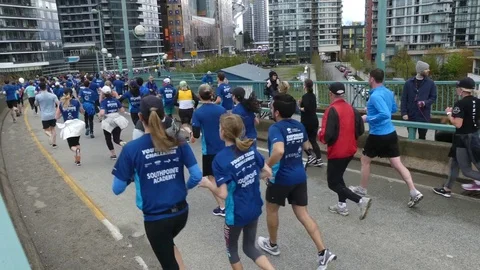 Sunrun April 2017 Vancouver people running Stock Footage 77190680