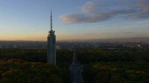 Sunset aerial shot Vídeos de archivo 67881753