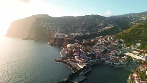 Sunset aerial view of Câmara de Lobos fishing village in Madeira, Portugal Video stock 342383498