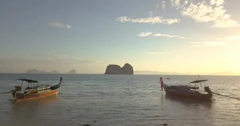 Sunset aerial view off Ko Ngai Island 스톡 동영상 139190826