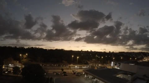 Sunset and a crowded transit avenue Stock-Footage 54463818