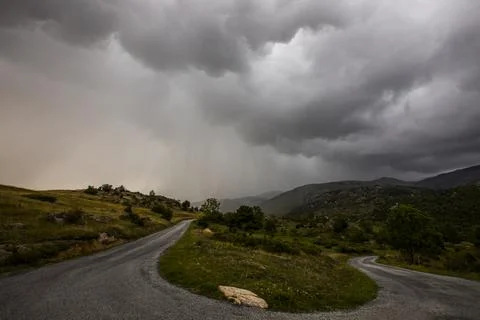 Sunset and dramatic clouds in Cerdanya, Pyrenees, Spain Stock-Fotos