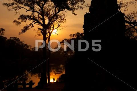 Sunset at Anghor Thom Stock Photos