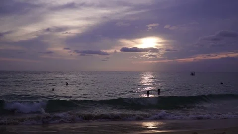 Sunset on the background of the Andaman Sea 動画素材 119765040