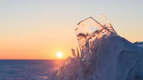 Sunset on the background of ice floes. Stock Footage 100319424