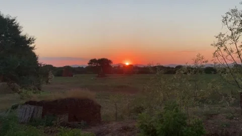 Sunset in Bagan 動画素材 343736248