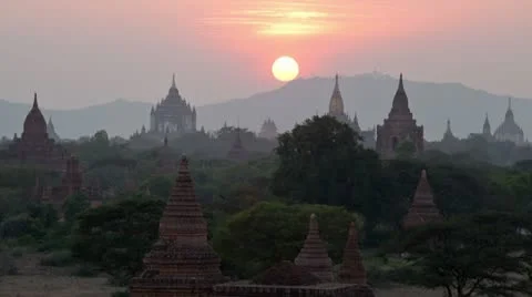 Sunset in Bagan valley Stock-Footage 10826641