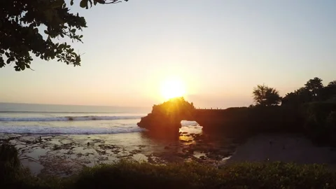 Sunset in Bali beach. Stockbeeldmateriaal 174696769