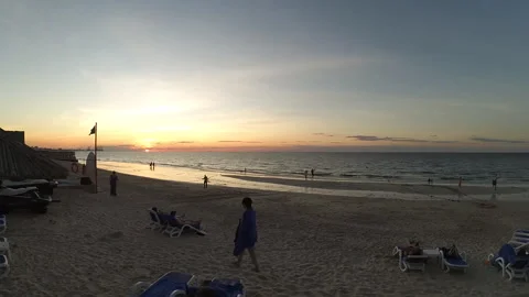 Sunset on the beach. Accelerated shooting. timelapse Stock Footage 152267392