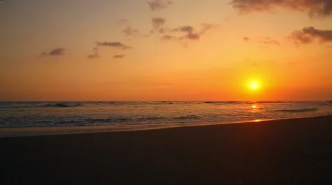Sunset on the beach 動画素材 42305104