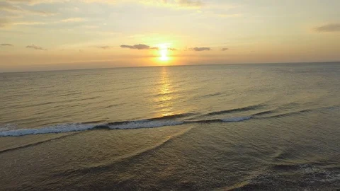 Sunset beach Vídeos de archivo 128415996