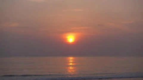 Sunset on the beach	 Видео 153379141