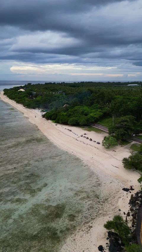Sunset beach gili trawangan Stock Footage 240096584
