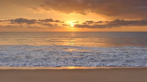 Sunset on the beach at phuket beach Stock-Footage 119188738