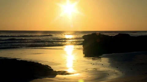 Sunset on the beach with rocks  Stock-Footage 43201350