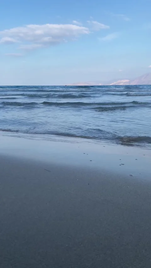 Sunset on the beach. Sea. Vertical video for social media Stock Footage 287335572