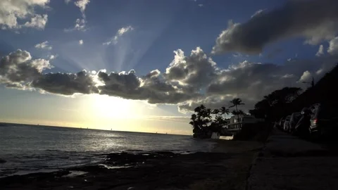 Sunset Beach View in Hawaii Stockbeeldmateriaal 153056561