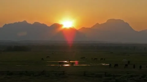 Sunset behind Grand Tetons (p14) Video stock 11876826