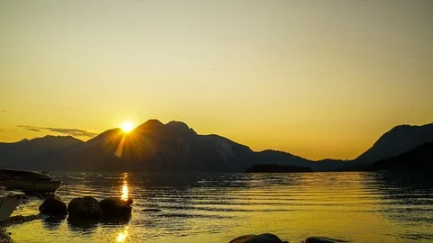 Sunset behind Mountain with Lake Walchensee in front. Timelapse Stock Footage 109267768