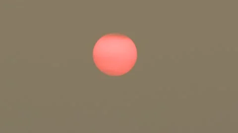 Sunset blocked by wildfire and forest fire smoke Stock Footage 157417421