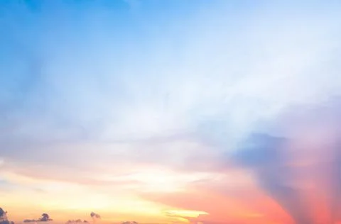Sunset blur nature summer background cloud gradient overlay dramatic Foto stock