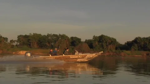 Sunset boat ride 스톡 동영상 83098019