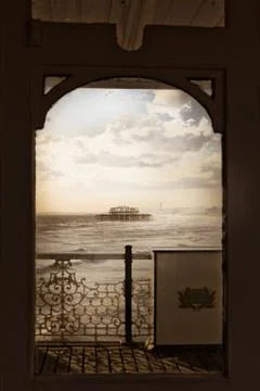 Sunset on the Brighton pier 스톡 사진