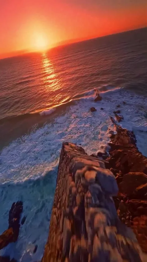 The sunset is calling 库存影片 331195996