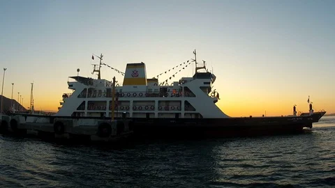 At sunset  car ferry 動画素材 129223587