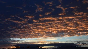 The sunset on the Chaka Salt Lake Stock Footage 85713320